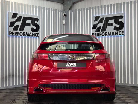 Honda Civic 2.0 i-VTEC Type R GT Hatchback 3dr Petrol Manual (215 g/km, 197 bhp) 1