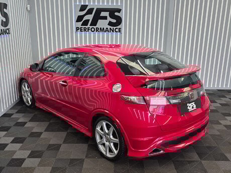 Honda Civic 2.0 i-VTEC Type R GT Hatchback 3dr Petrol Manual (215 g/km, 197 bhp) 40