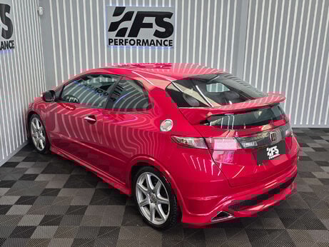 Honda Civic 2.0 i-VTEC Type R GT Hatchback 3dr Petrol Manual (215 g/km, 197 bhp) 36