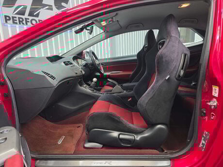 Honda Civic 2.0 i-VTEC Type R GT Hatchback 3dr Petrol Manual (215 g/km, 197 bhp) 36