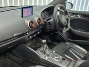 Audi RS3 2.5 TFSI Sportback 5dr Petrol S Tronic quattro Euro 6 (s/s) (Nav) (367 ps) 37