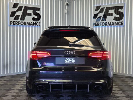 Audi RS3 2.5 TFSI Sportback 5dr Petrol S Tronic quattro Euro 6 (s/s) (Nav) (367 ps) 1