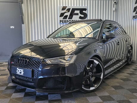 Audi RS3 2.5 TFSI Sportback 5dr Petrol S Tronic quattro Euro 6 (s/s) (Nav) (367 ps) 32