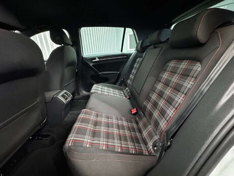 Volkswagen Golf 2.0 TSI BlueMotion Tech GTI Performance Hatchback 5dr Petrol Manual Euro 6 24