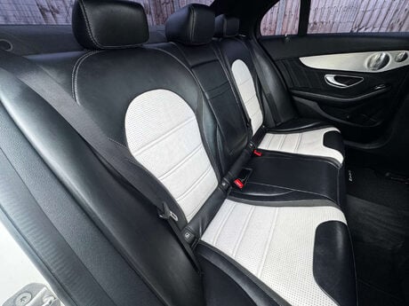 Mercedes-Benz C Class 4.0 C63 V8 BiTurbo AMG (Premium) Saloon 4dr Petrol SpdS MCT Euro 6 (s/s) (4 19