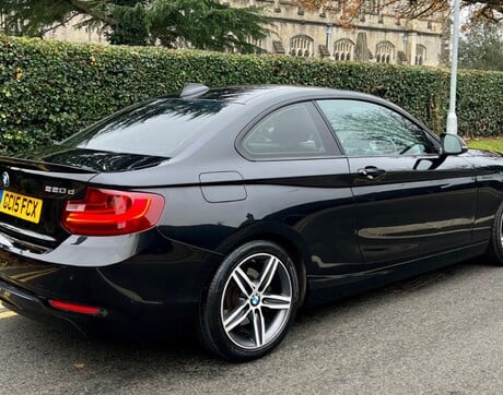 BMW 2 Series 2.0 220d Sport Auto Euro 6 (s/s) 2dr 1