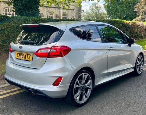Ford Fiesta 1.0T EcoBoost ST-Line X Euro 6 (s/s) 3dr 2