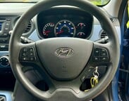 Hyundai i10 1.0 SE Euro 5 5dr 27