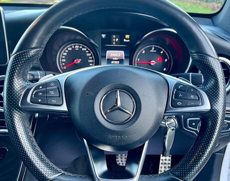 Mercedes-Benz GLC 2.1 GLC220d AMG Line G-Tronic 4MATIC Euro 6 (s/s) 5dr 38