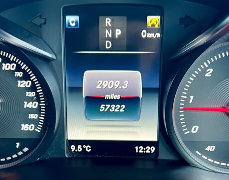 Mercedes-Benz GLC 2.1 GLC220d AMG Line G-Tronic 4MATIC Euro 6 (s/s) 5dr 39