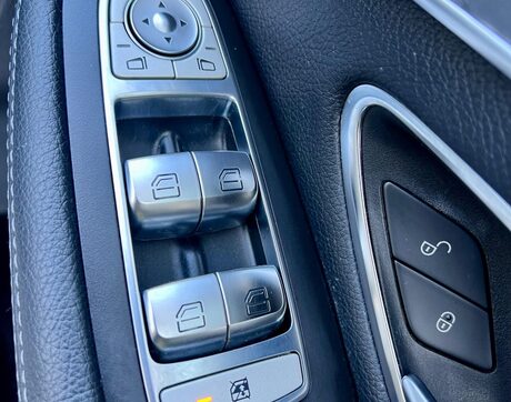 Mercedes-Benz GLC 2.1 GLC220d AMG Line G-Tronic 4MATIC Euro 6 (s/s) 5dr 56