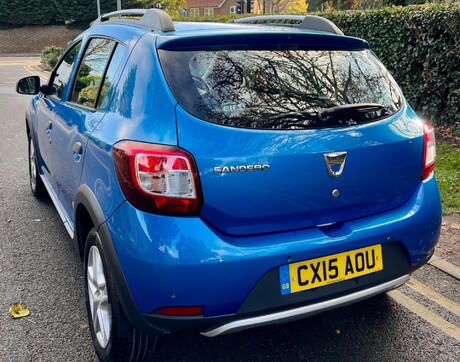 Dacia Sandero Stepway 0.9 TCe Laureate Euro 5 5dr 12