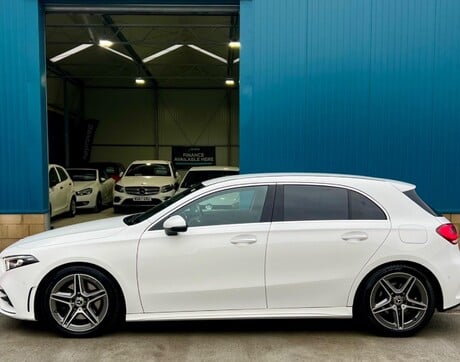 Mercedes-Benz A Class 2.0 A220 AMG Line (Premium) 7G-DCT Euro 6 (s/s) 5dr 7