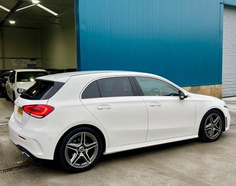 Mercedes-Benz A Class 2.0 A220 AMG Line (Premium) 7G-DCT Euro 6 (s/s) 5dr 14