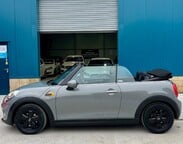 Mini Convertible 1.5 Cooper Euro 6 (s/s) 2dr 6