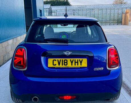 Mini Hatch 1.5 Cooper Euro 6 (s/s) 3dr 2