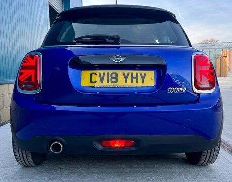 Mini Hatch 1.5 Cooper Euro 6 (s/s) 3dr 16