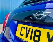 Mini Hatch 1.5 Cooper Euro 6 (s/s) 3dr 21