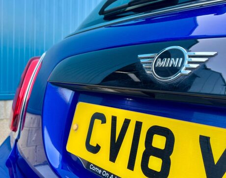 Mini Hatch 1.5 Cooper Euro 6 (s/s) 3dr 21