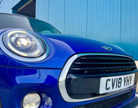 Mini Hatch 1.5 Cooper Euro 6 (s/s) 3dr 23