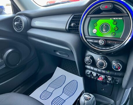 Mini Hatch 1.5 Cooper Euro 6 (s/s) 3dr 35