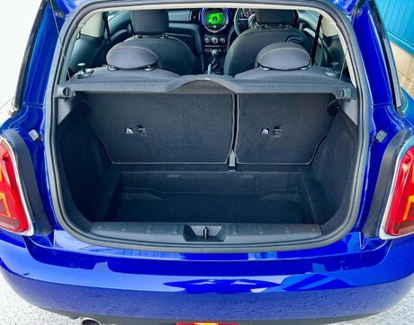Mini Hatch 1.5 Cooper Euro 6 (s/s) 3dr 24