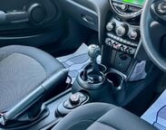 Mini Hatch 1.5 Cooper Euro 6 (s/s) 3dr 32