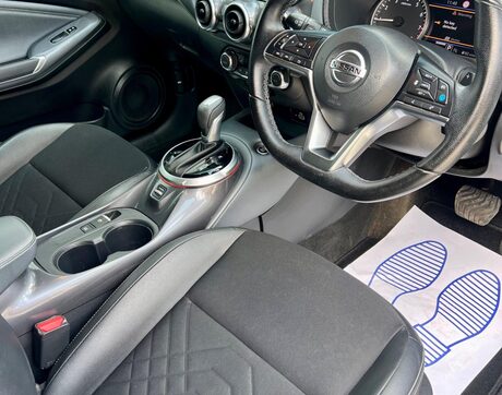 Nissan Juke 1.0 DIG-T Tekna DCT Auto Euro 6 (s/s) 5dr 35