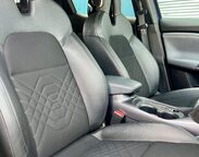 Nissan Juke 1.0 DIG-T Tekna DCT Auto Euro 6 (s/s) 5dr 40