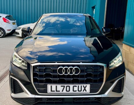 Audi Q2 1.5 TFSI CoD 35 S line S Tronic Euro 6 (s/s) 5dr 9