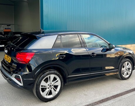 Audi Q2 1.5 TFSI CoD 35 S line S Tronic Euro 6 (s/s) 5dr 10