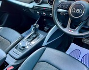 Audi Q2 1.5 TFSI CoD 35 S line S Tronic Euro 6 (s/s) 5dr 43