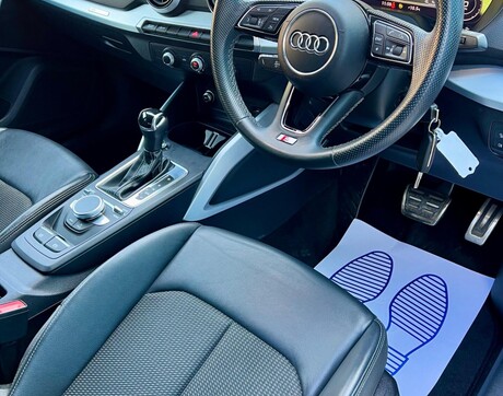 Audi Q2 1.5 TFSI CoD 35 S line S Tronic Euro 6 (s/s) 5dr 41