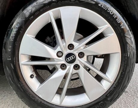 Audi Q2 1.5 TFSI CoD 35 S line S Tronic Euro 6 (s/s) 5dr 35