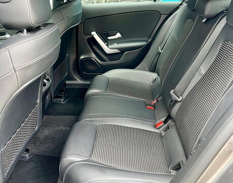 Mercedes-Benz A Class 1.3 A180 Sport (Executive) 7G-DCT Euro 6 (s/s) 5dr 41
