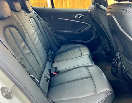 BMW 1 Series 1.5 118i M Sport DCT Euro 6 (s/s) 5dr 42