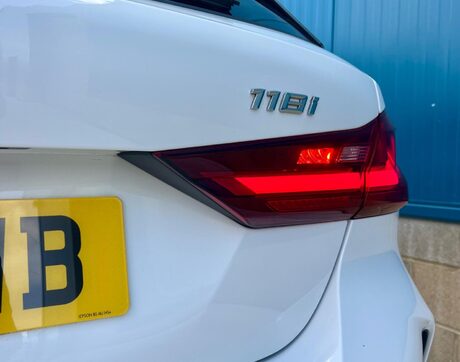 BMW 1 Series 1.5 118i M Sport DCT Euro 6 (s/s) 5dr 23