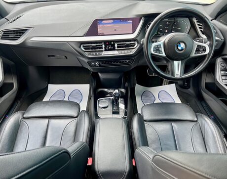 BMW 1 Series 1.5 118i M Sport DCT Euro 6 (s/s) 5dr 34