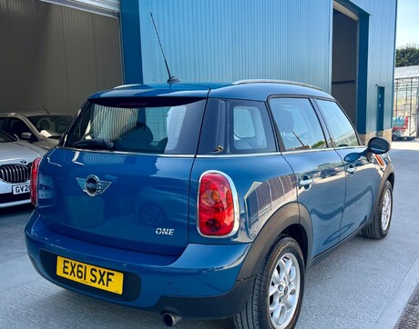 Mini Countryman 1.6 One Euro 5 (s/s) 5dr 2
