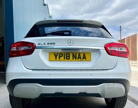 Mercedes-Benz GLA 1.6 GLA200 SE (Executive) Euro 6 (s/s) 5dr 16
