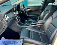 Mercedes-Benz GLA 1.6 GLA200 SE (Executive) Euro 6 (s/s) 5dr 28