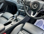 Mercedes-Benz GLA 1.6 GLA200 SE (Executive) Euro 6 (s/s) 5dr 32