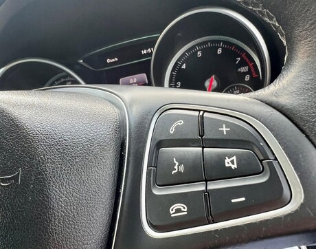 Mercedes-Benz GLA 1.6 GLA200 SE (Executive) Euro 6 (s/s) 5dr 49