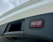 Mercedes-Benz GLA 1.6 GLA200 SE (Executive) Euro 6 (s/s) 5dr 52