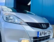 Honda Jazz 1.4 i-VTEC EX Euro 5 5dr 25