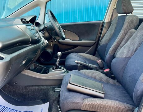 Honda Jazz 1.4 i-VTEC EX Euro 5 5dr 26