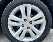 Honda Jazz 1.4 i-VTEC ES Plus CVT Euro 5 5dr 52