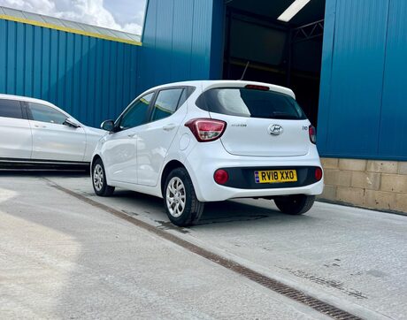 Hyundai i10 1.0 SE Euro 6 5dr 17
