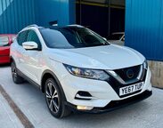 Nissan Qashqai 1.2 DIG-T N-Connecta Euro 6 (s/s) 5dr 6