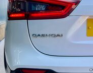 Nissan Qashqai 1.2 DIG-T N-Connecta Euro 6 (s/s) 5dr 21
